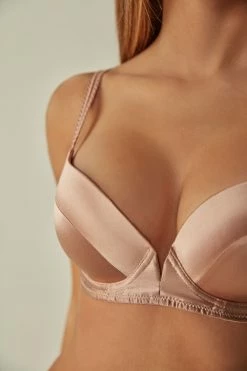 Hot Sale 🔥 Intimissimi 👩 Women Mia Silk Super Push-Up Bra Talc White ✨