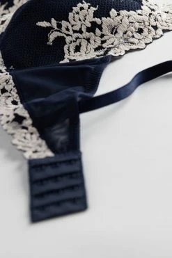 Outlet โค๏ธ Intimissimi ๐ฉ Women Lucia Pretty Flowers Triangle Bra Intense Blue/vanilla ๐ 12 Outlet โค๏ธ Intimissimi ๐ฉ Women Lucia Pretty Flowers Triangle Bra Intense Blue/vanilla ๐ -panties Sales Store RS1294I 347I D1